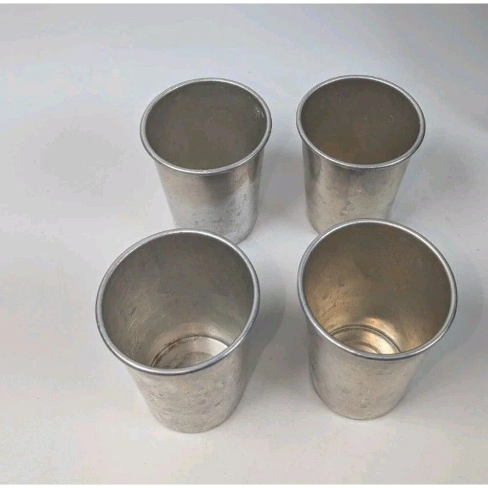 Vintage Mid‑Century Portable Bar Set Hard Case Aluminum Cups Bar Tools Travel